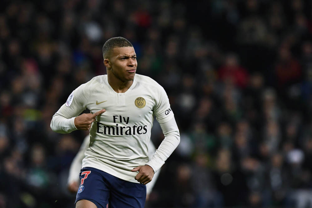 巩固联盟第一! 亚历山大39分雷霆送残阵老鹰7连败 沃克30分